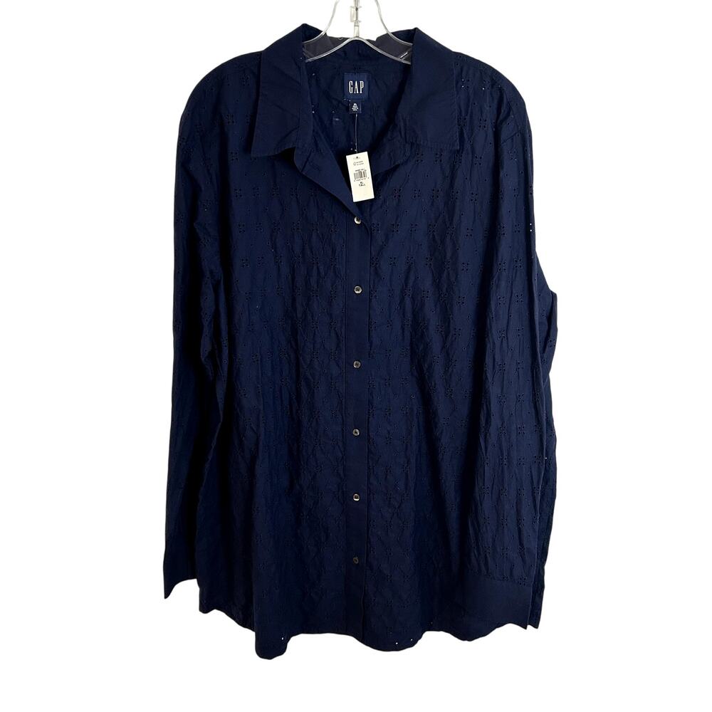 GAP Navy Eyelet Sleeveless Button-Down Shirt--washed and worn once